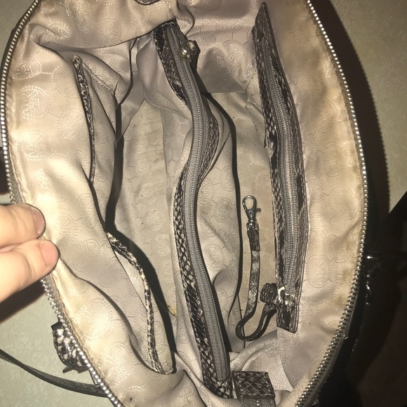 Authentic Michael Kors Python Pocketbook - Picture 5 of 8